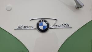 Image 28/73 of BMW Isetta 250 (1961)