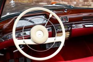 Image 50/50 of Mercedes-Benz 220 SE Cabriolet (1960)