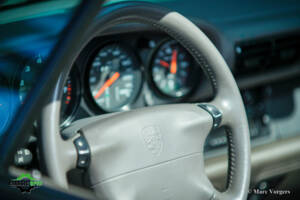 Bild 35/60 von Porsche 911 Carrera (1994)