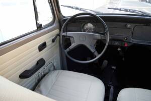 Bild 14/19 von Volkswagen Beetle 1200 L (1980)