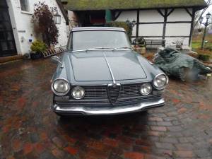 Image 8/19 of Alfa Romeo 2600 Berlina (1963)