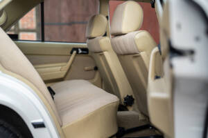 Imagen 37/42 de Mercedes-Benz 190 E (1984)