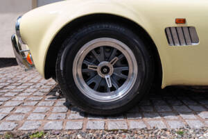 Bild 50/51 von AC Cobra 289 (1999)