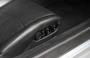 Image 26/32 de Porsche 911 Carrera 4S (1998)