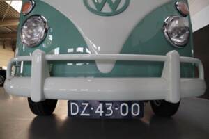 Image 49/50 of Volkswagen T1 panel van (1964)