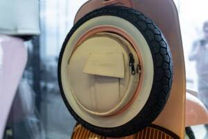 Image 23/31 of Piaggio Vespa 50 Special (1976)
