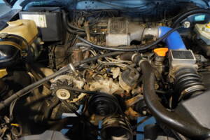 Bild 28/29 von Land Rover 90 (1988)