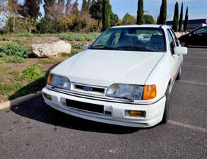 Image 2/33 of Ford Sierra 2.0i Cosworth (1988)