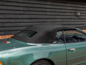 Bild 45/83 von Aston Martin DB 7 Vantage Volante (2001)