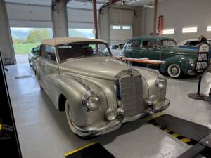 Bild 13/36 von Mercedes-Benz 300 Cabriolet D (1952)