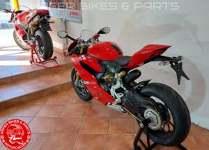 Image 11/30 of Ducati DUMMY (2012)