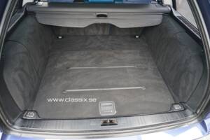Image 16/16 of ALPINA B10 V8 Touring (1998)