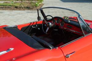 Immagine 23/50 di Alfa Romeo Giulia 1600 Spider (1964)