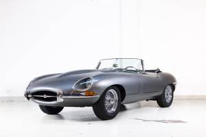 Image 1/36 of Jaguar E-Type 4.2 (1965)