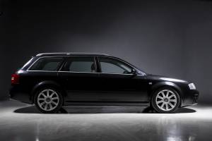 Immagine 1/34 di Audi RS6 Avant (2004)