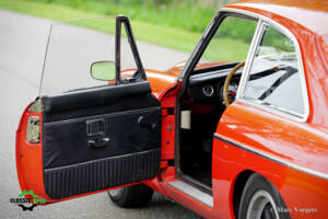 Bild 4/46 von MG MGB GT V8 (1975)