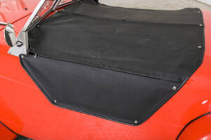 Bild 50/50 von Burton Classic (1985)