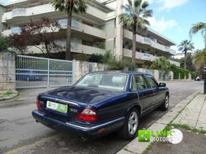 Imagen 6/24 de Jaguar XJ 8 Executive (1999)