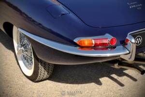 Image 60/80 de Jaguar Type E 4.2 (1966)