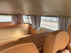 Obraz 13/16 pojazdu Volkswagen T2b minibus (1978)