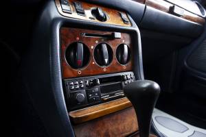 Imagen 20/29 de Mercedes-Benz 280 CE (1977)