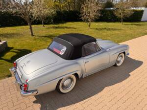 Image 34/77 de Mercedes-Benz 190 SL (1960)