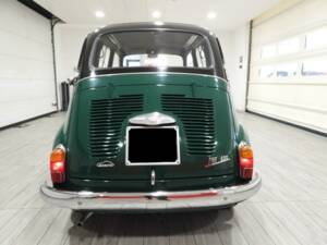 Image 8/10 of FIAT 600 D Multipla (1966)