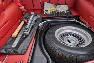 Bild 49/99 von Jaguar E-Type 4.2 (1966)