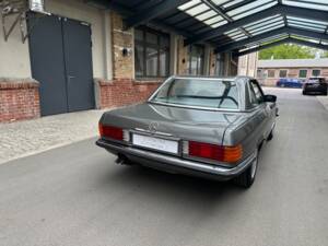 Afbeelding 5/40 van Mercedes-Benz 420 SL (1986)