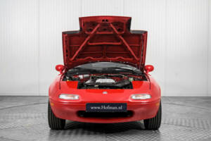 Immagine 35/50 di Mazda MX-5 1.8 (1995)