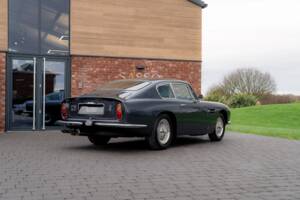 Image 48/79 of Aston Martin DB 6 (1968)
