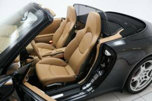Bild 9/21 von Porsche 911 Carrera S (2009)