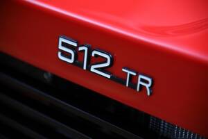 Image 16/18 of Ferrari 512 TR (1993)