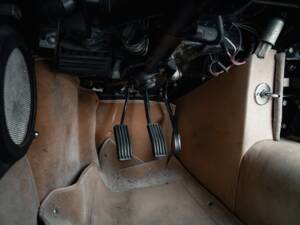 Imagen 32/42 de Jaguar E-Type (2+2) (1967)