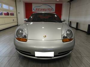 Image 2/10 of Porsche 911 Carrera (1997)