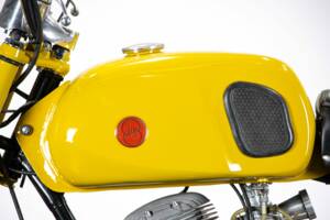 Imagen 23/50 de Gilera 150 Autostrada (1971)