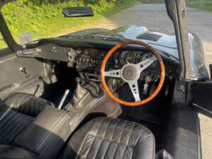 Imagen 6/11 de Jaguar E-Type (2+2) (1968)