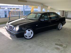 Afbeelding 4/21 van Mercedes-Benz E 50 AMG (1997)