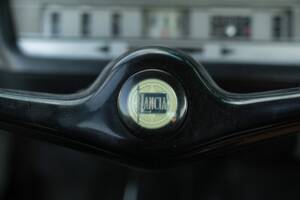 Image 42/50 of Lancia Fulvia 1.3 S (1960)