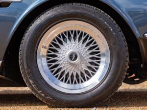 Bild 6/70 von Aston Martin V8 EFi (1988)