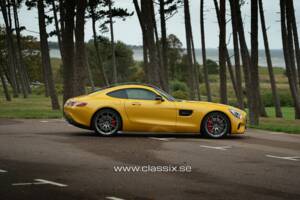 Image 10/23 of Mercedes-AMG GT-S (2015)