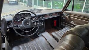 Image 11/21 de Mercedes-Benz 250 (1969)