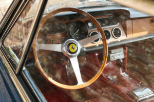 Immagine 20/50 di Ferrari 330 GT (1966)