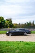 Bild 19/50 von Jaguar XJ 5.0 (2011)