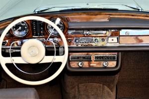 Imagen 37/98 de Mercedes-Benz 300 SE (1966)