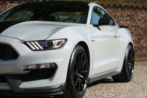 Image 13/50 of Ford Mustang Shelby GT 350 (2017)