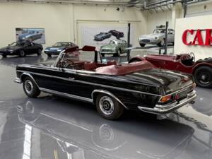Bild 14/22 von Mercedes-Benz 280 SE 3,5 (1970)