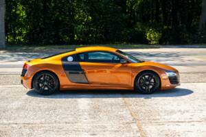 Image 12/36 of Audi R8 V10 (2013)