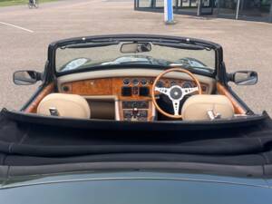 Bild 26/41 von MG RV8 (1994)