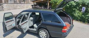 Image 9/14 of Mercedes-Benz E 280 T (1995)